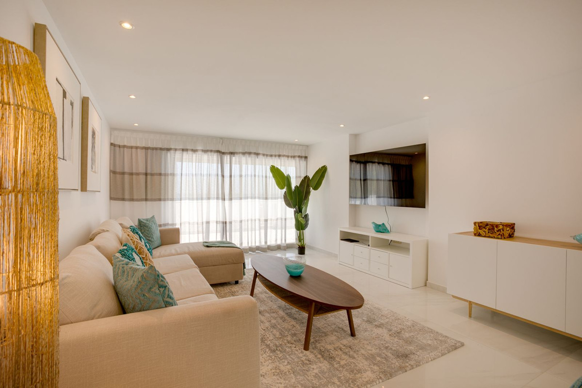 Casa de 3 Dormitorios en venta en Estepona