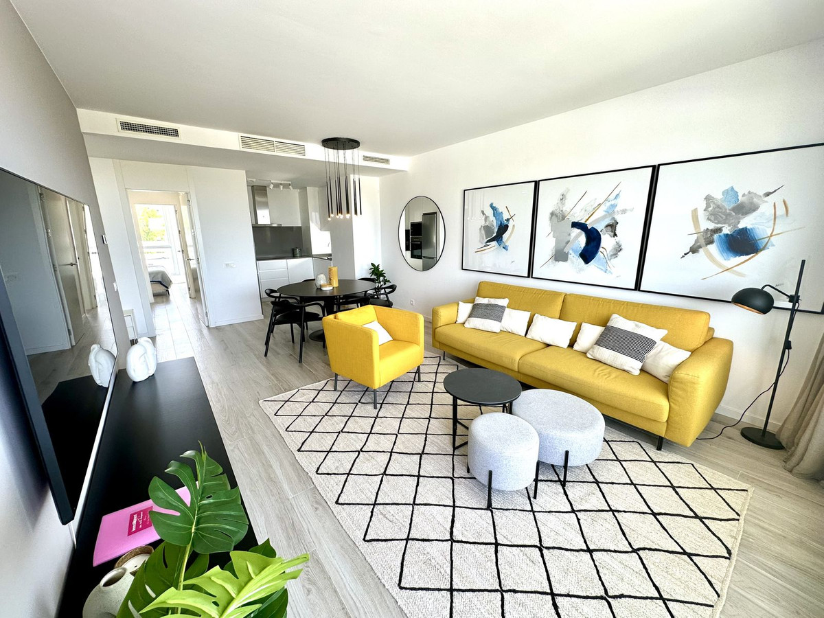Piso de 3 Dormitorios y 2 Baños en venta en Cancelada