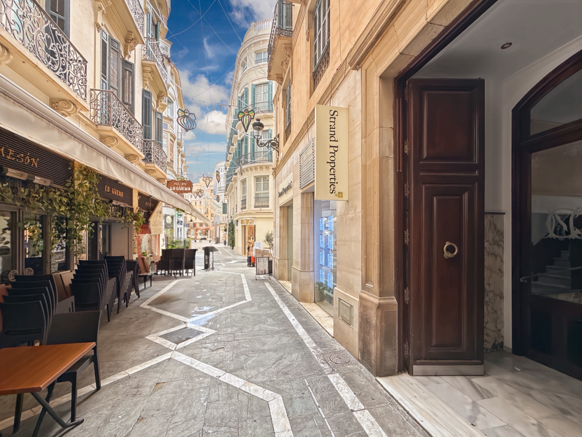 Piso de 4 Dormitorios en venta en Málaga Centro