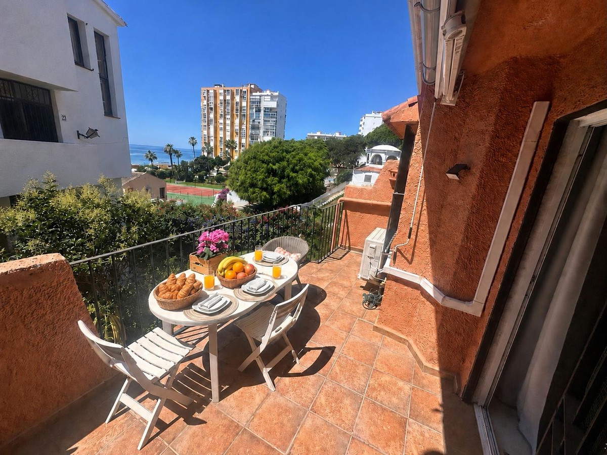 2 Bed - Apartment for Sale in Calahonda