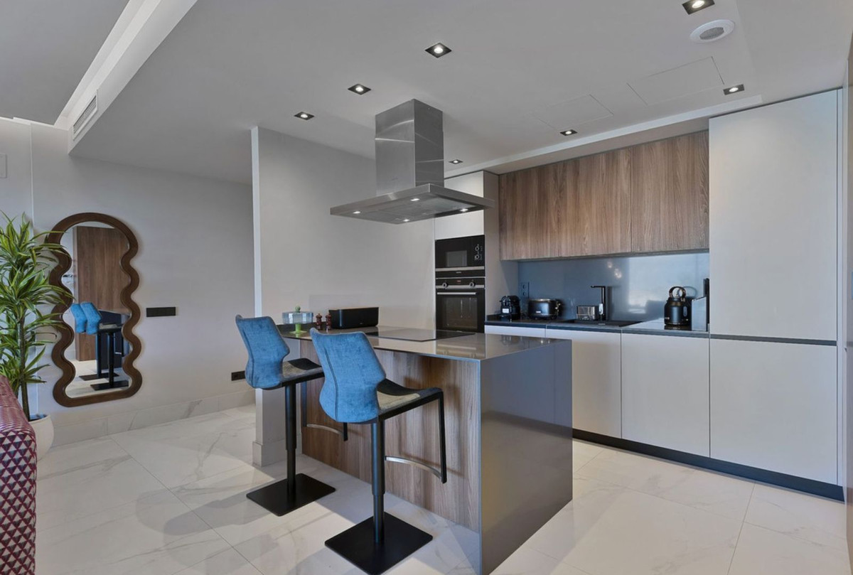 Piso de 3 Dormitorios y 2 Baños en venta en San Pedro de Alcántara