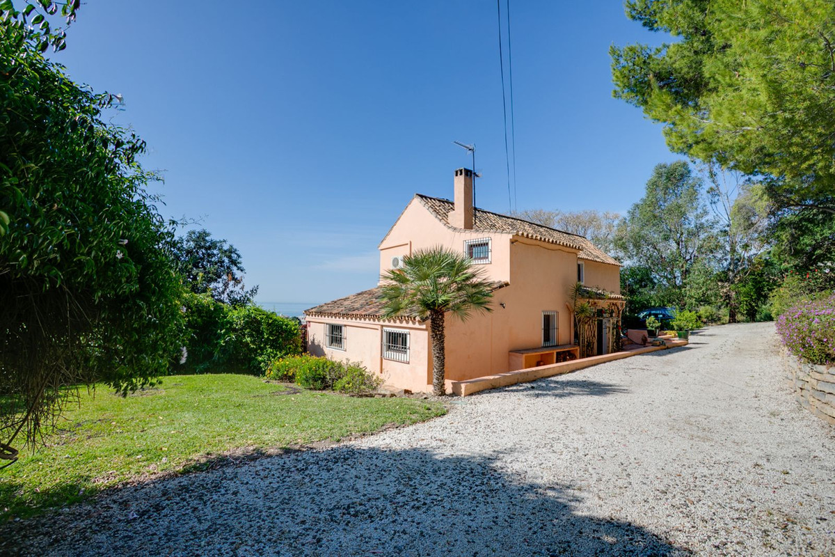 Casa de 3 Dormitorios en venta en Estepona