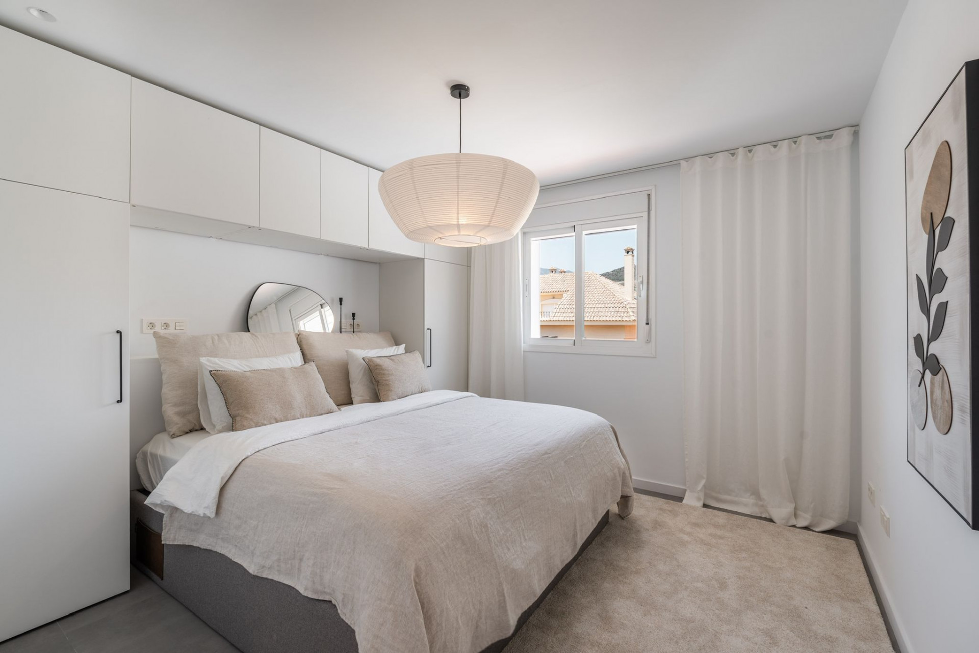 Piso de 4 Dormitorios y 2 Baños en alquiler vacacional en Nueva Andalucía, Marbella