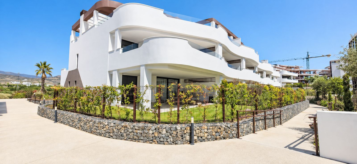 4 Bed, 4 Bath - Penthouse for Rent in Cancelada, Estepona
