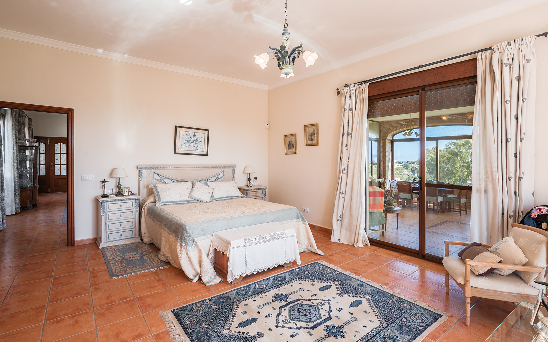 4 кровать Загородный дом для продажи в Estepona