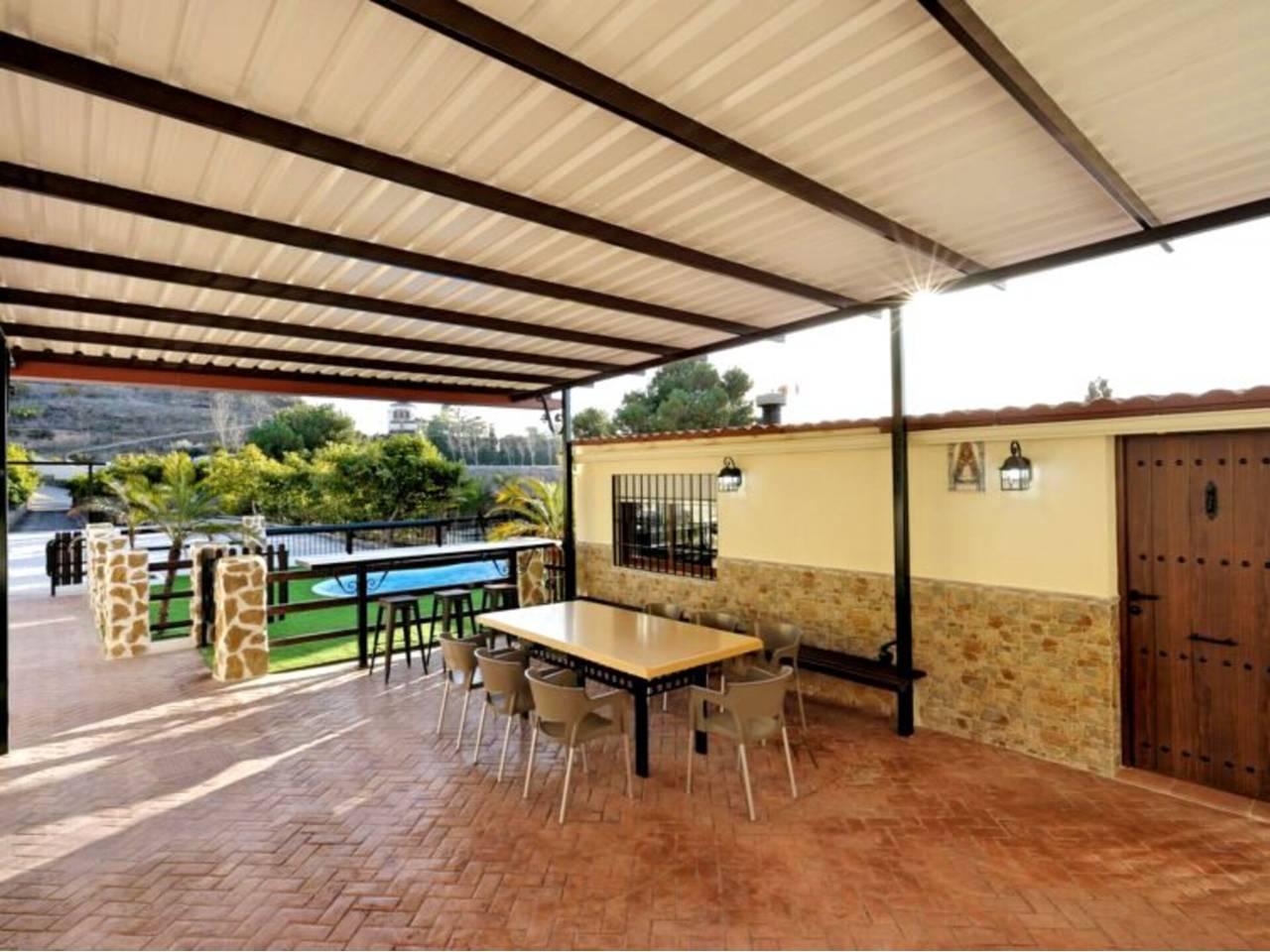 Casa Adosada de 4 Dormitorios en alquiler vacacional en Motril