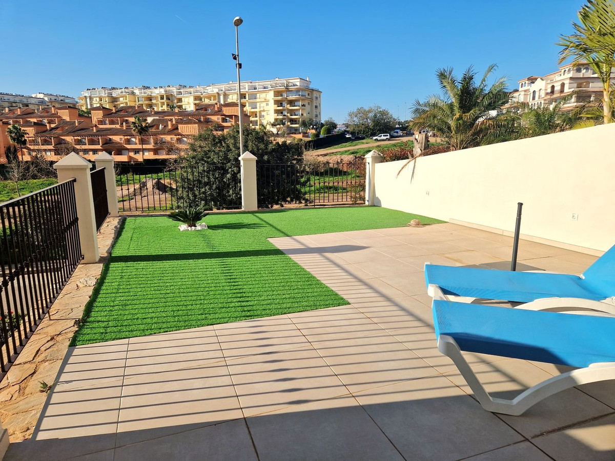 Piso de 2 Dormitorios y 2 Baños en venta en La Cala de Mijas