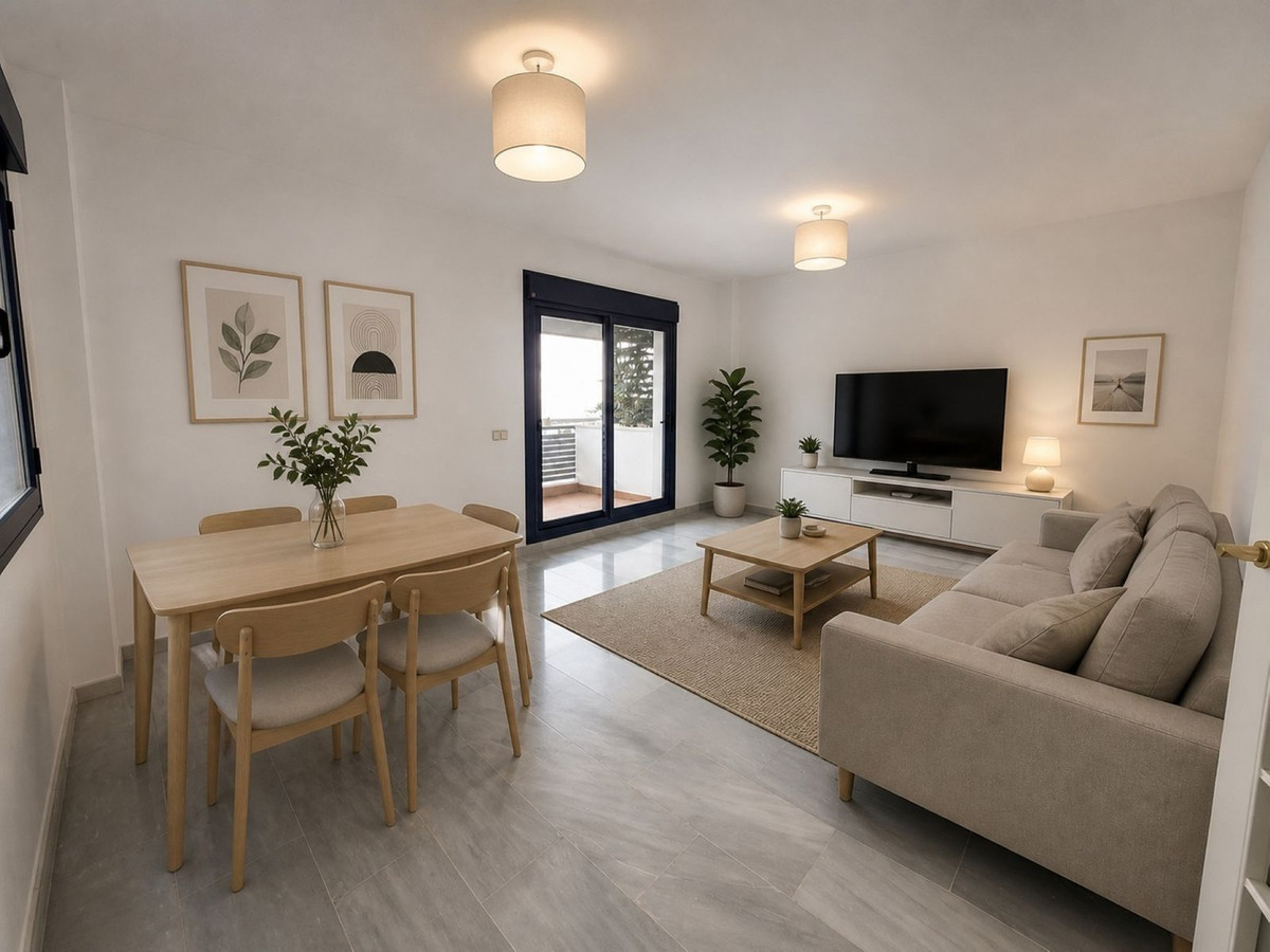 Ático de 2 Dormitorios en venta en Estepona