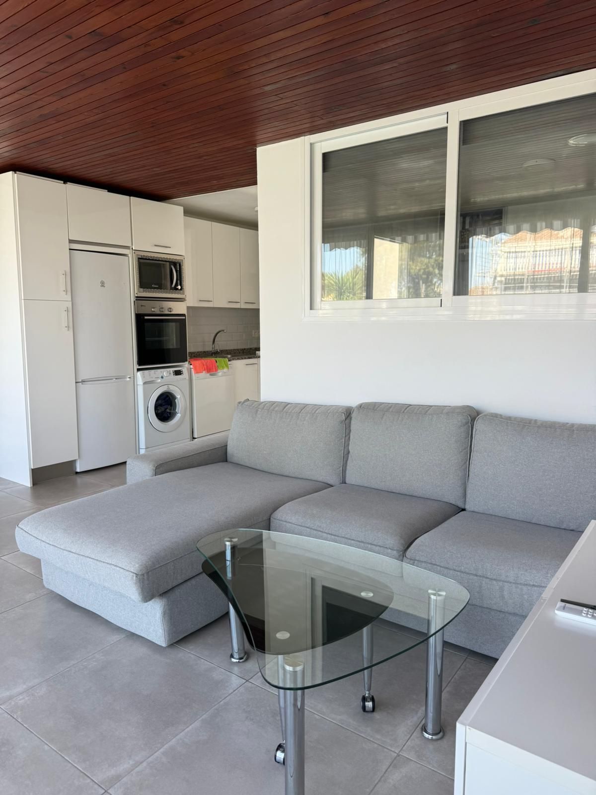 Piso de 2 Dormitorios y 1 Baño en venta en San Pedro de Alcántara