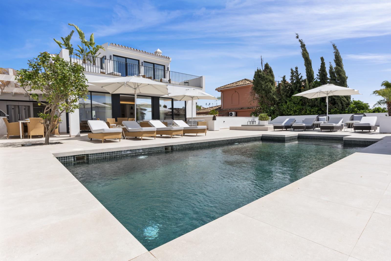 5 кровать Вилла курортная аренда в Marbella Centre