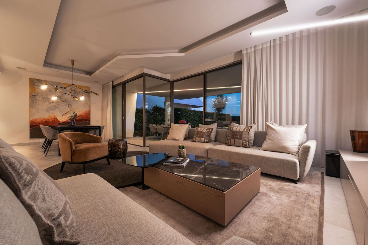 4 кровать 4 ванна Вилла для продажи в Nueva Andalucia, Marbella