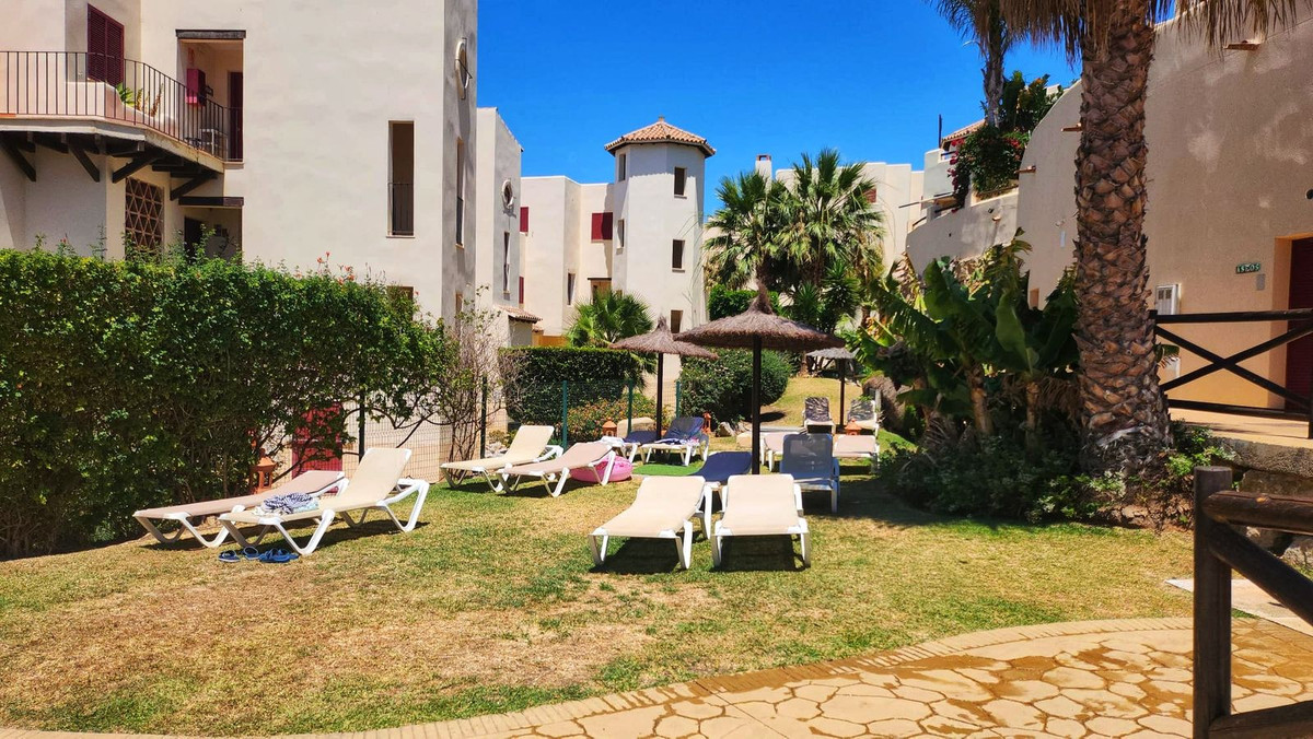 2 спални, 2 бани - Апартамент за продажба в Casares