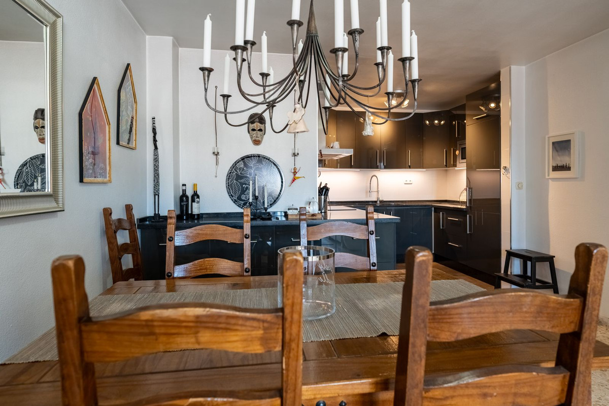 Piso de 2 Dormitorios en venta en Fuengirola