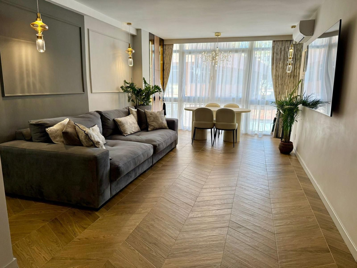 Piso de 3 Dormitorios y 2 Baños en venta en Fuengirola