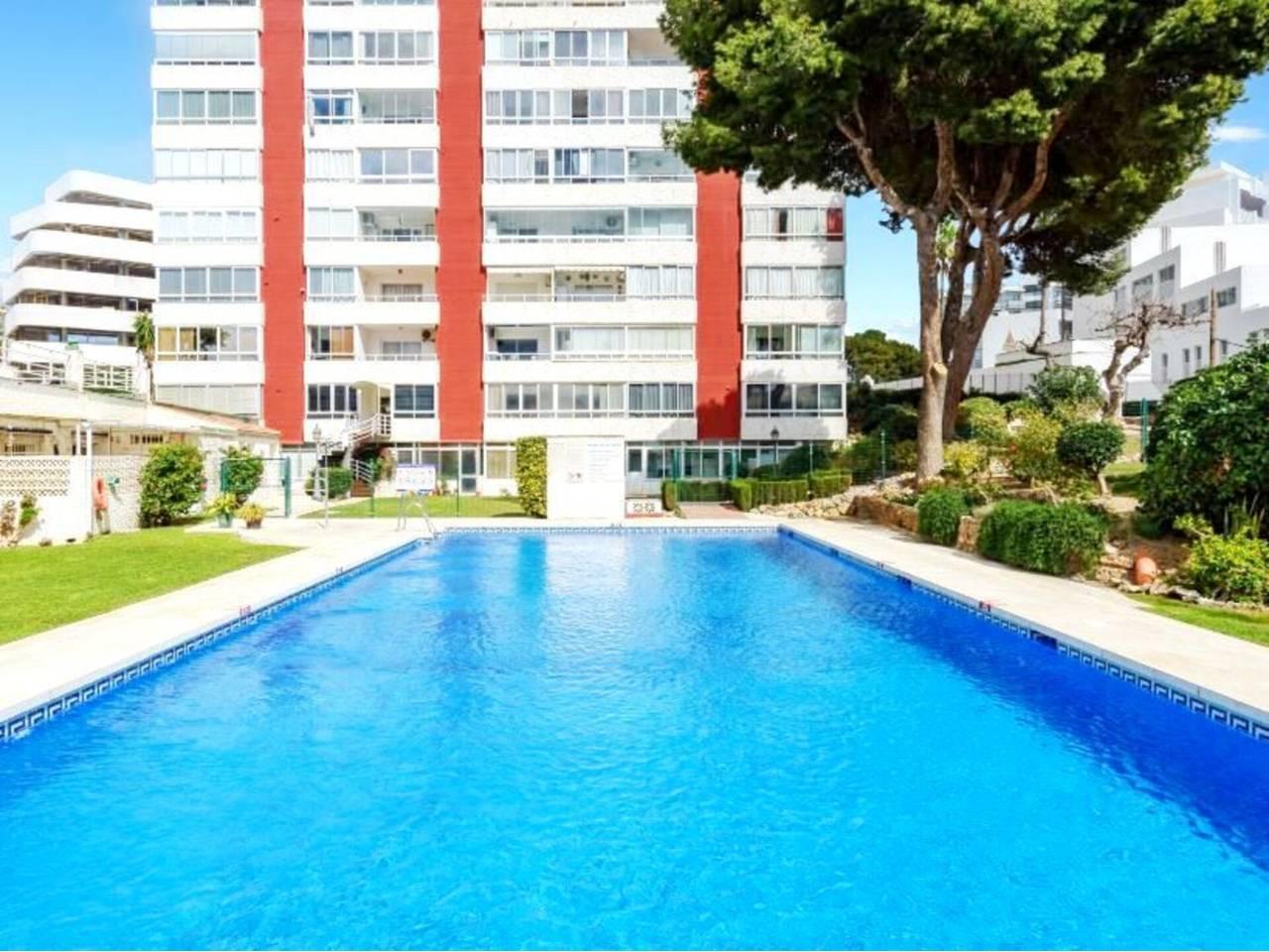 1 Bed, 1 Bath - Apartment Holiday Rental in Benalmadena Costa