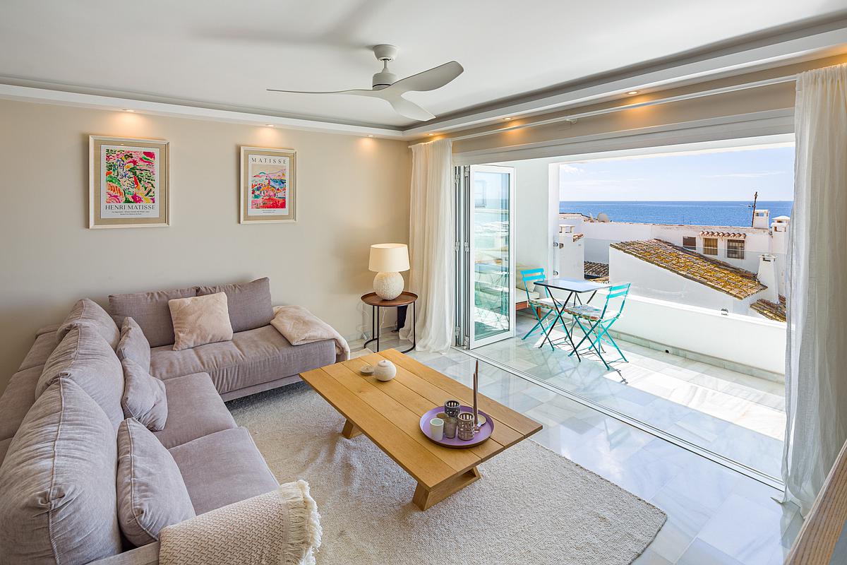 Piso de 2 Dormitorios en venta en Puerto Banús, Marbella