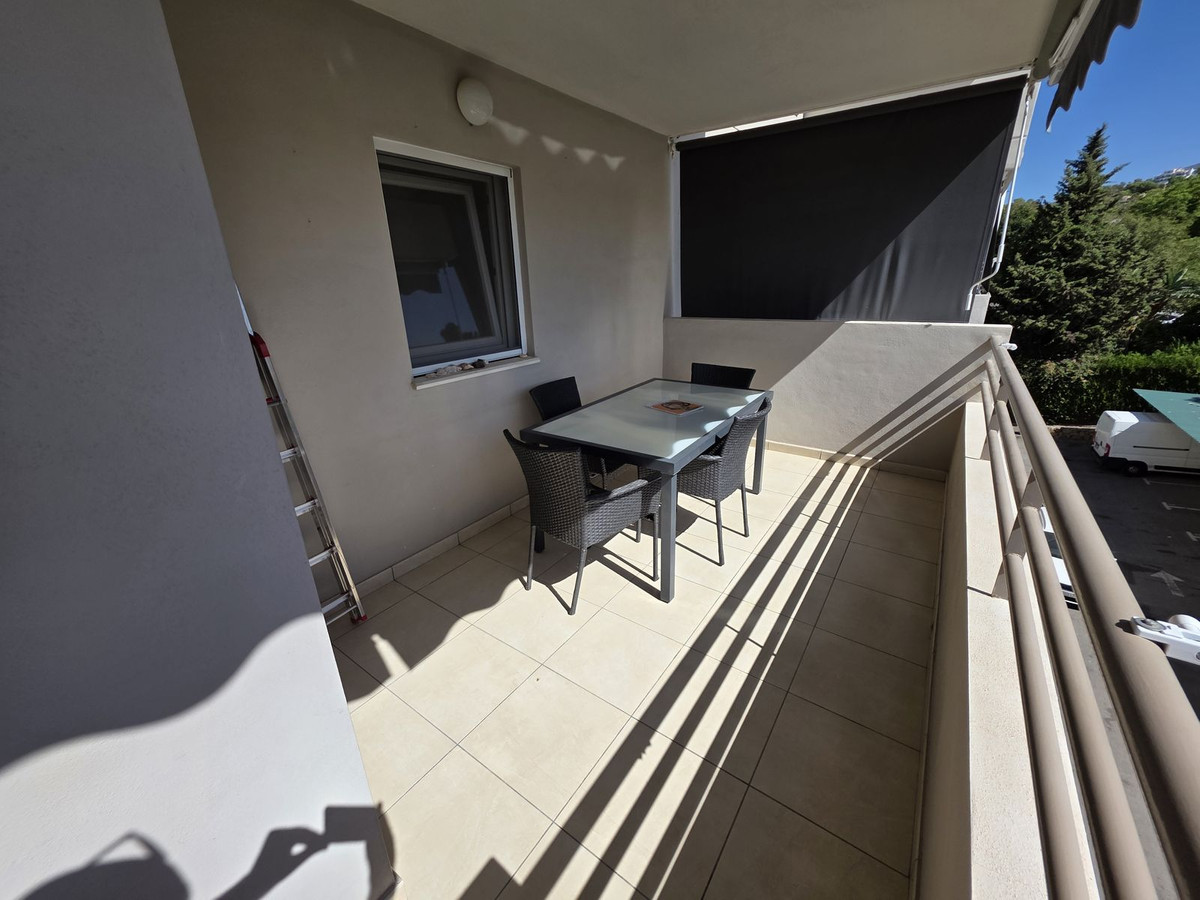 Piso de 3 Dormitorios en venta en Nueva Andalucía, Marbella