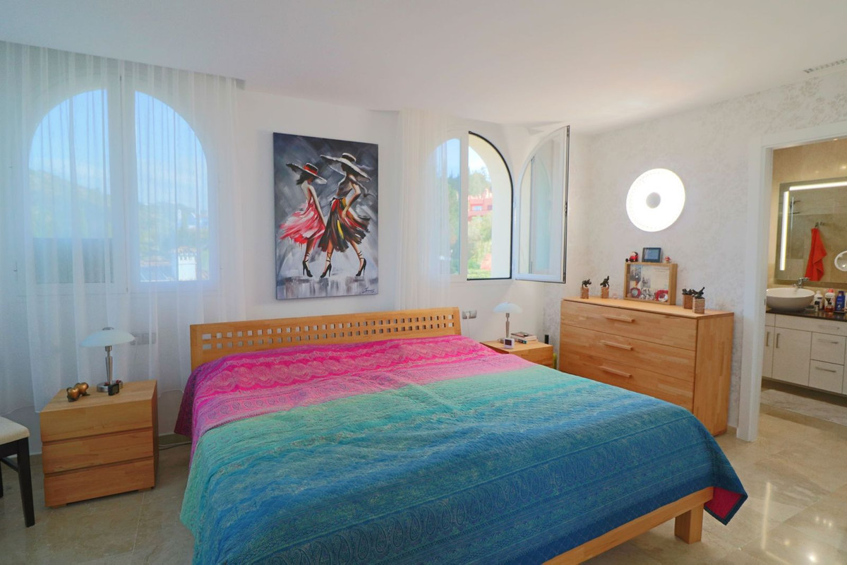 3 кровать Квартира для продажи в Los Arqueros, Benahavis