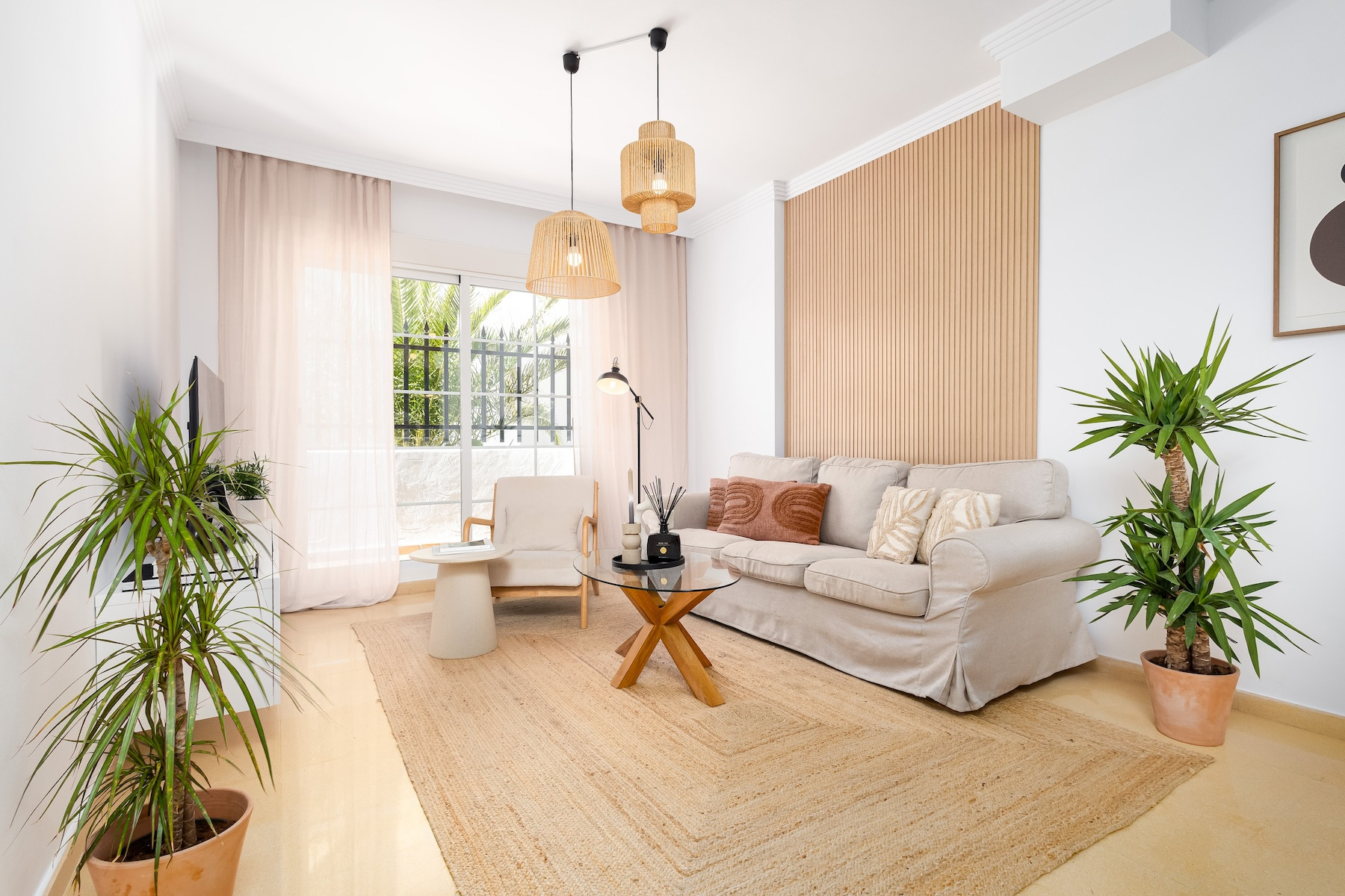 Piso de 1 Dormitorio en alquiler en Nueva Andalucía, Marbella