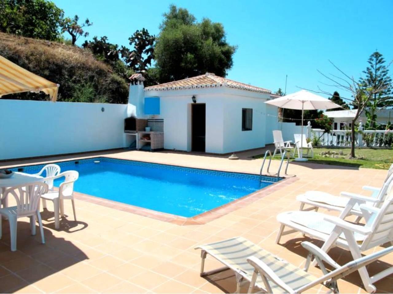 3 Bed - Townhouse Holiday Rental in Almunecar