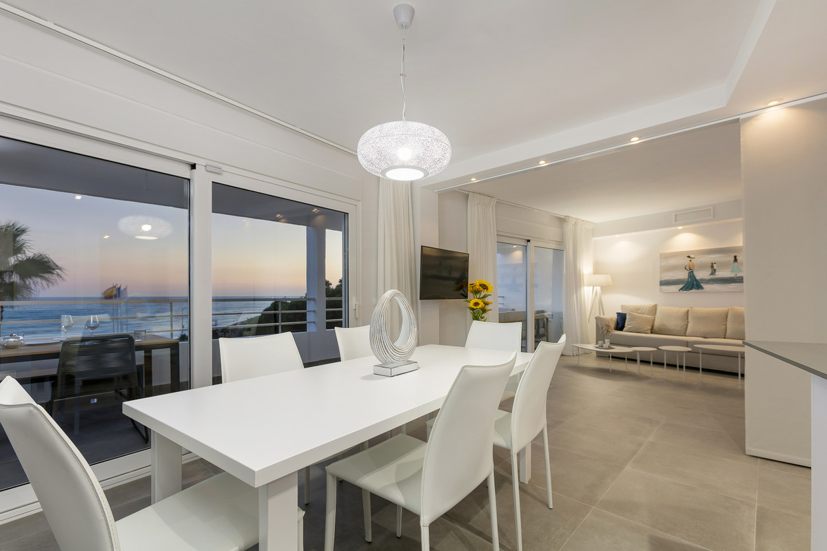 Piso de 1 Dormitorio en venta en Calahonda