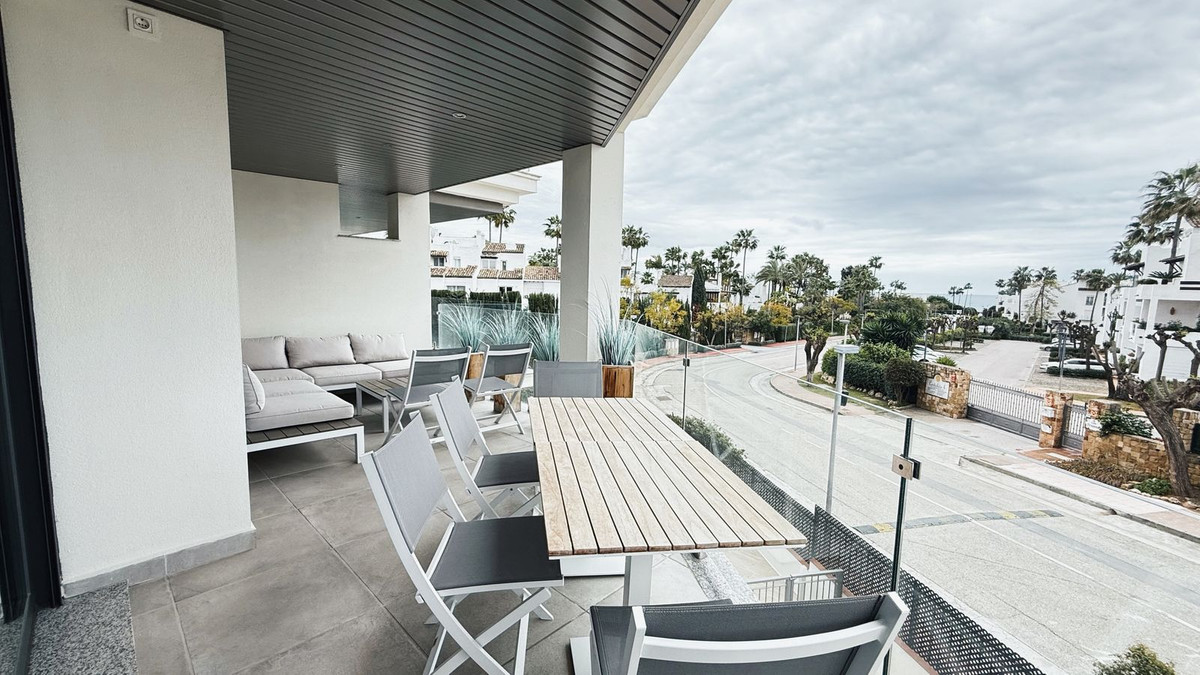 2 Bed, 2 Bath - Apartment for Rent in Cancelada, Estepona
