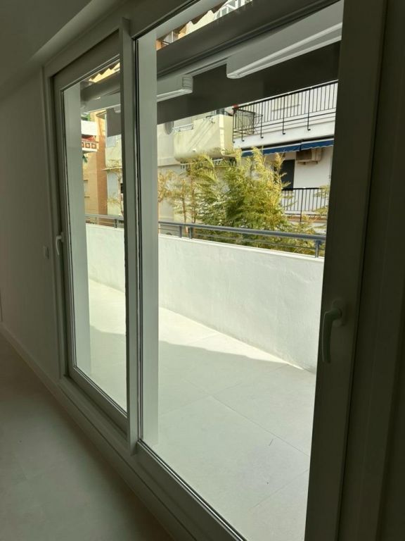 Ático de 2 Dormitorios y 2 Baños en venta en Puerto Deportivo, Fuengirola