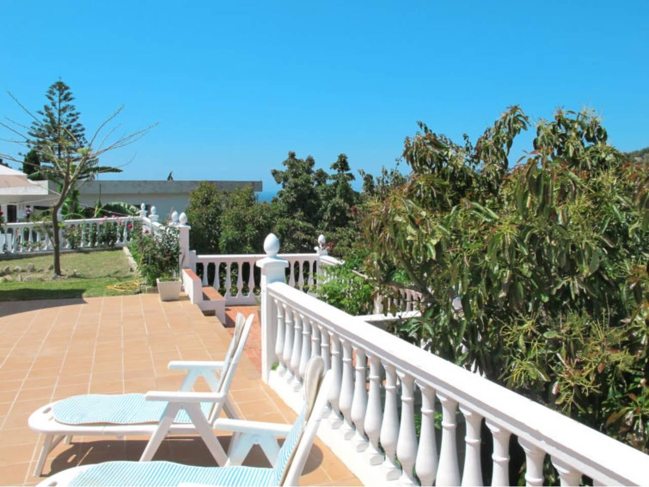 3 Bed - Townhouse Holiday Rental in Almunecar