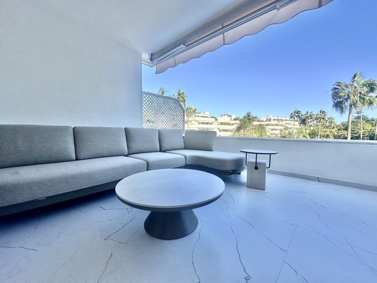 Piso de 3 Dormitorios y 3 Baños en venta en Marbella