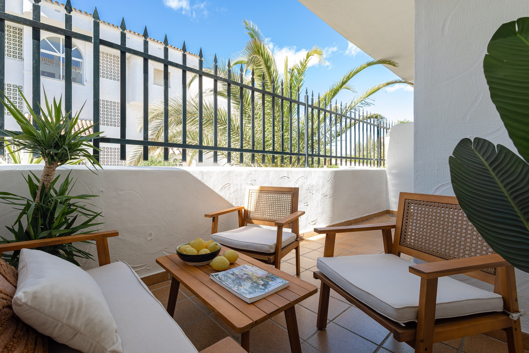 Piso de 1 Dormitorio en alquiler en Nueva Andalucía, Marbella