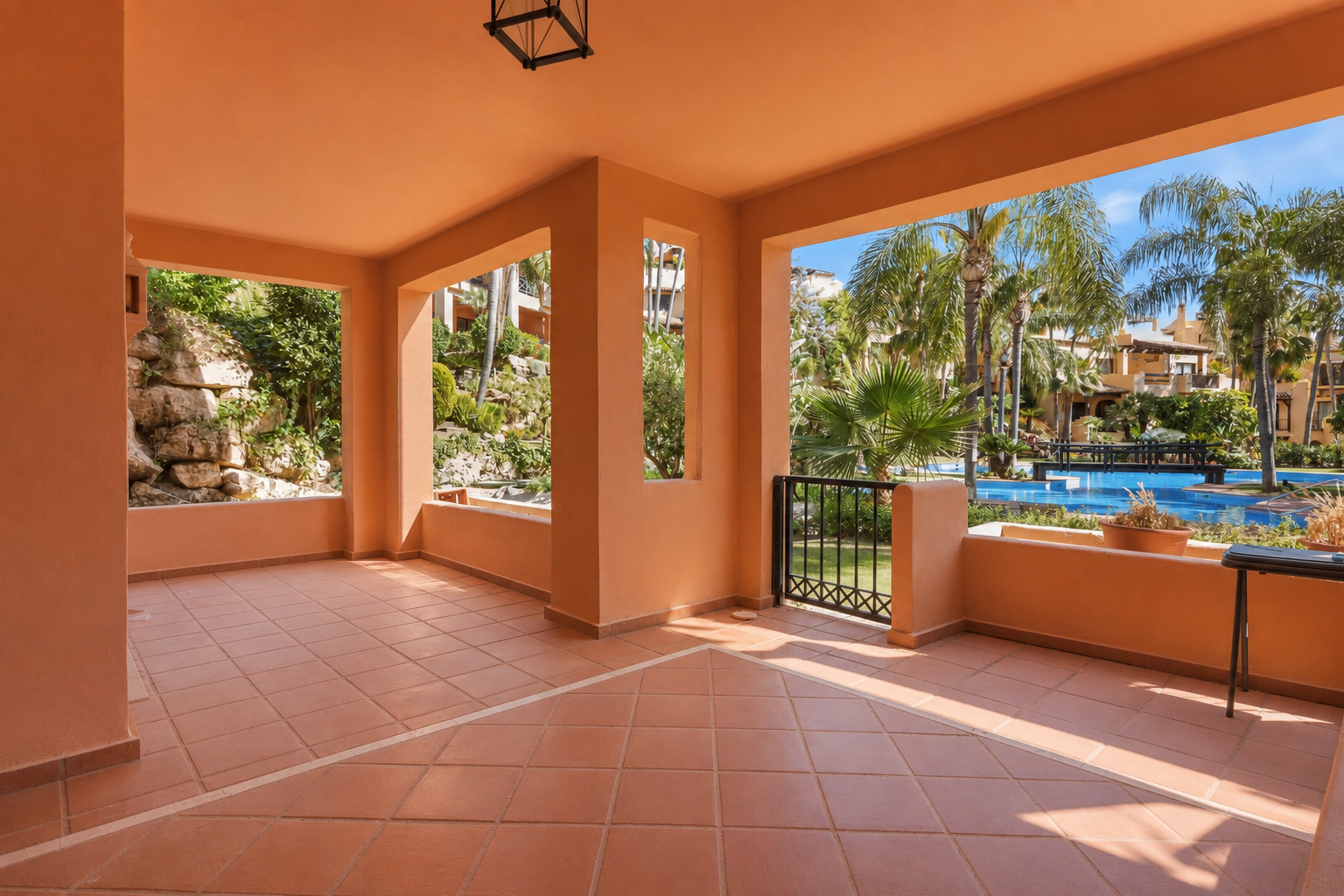 2 кровать Квартира для продажи в El Paraiso, Estepona