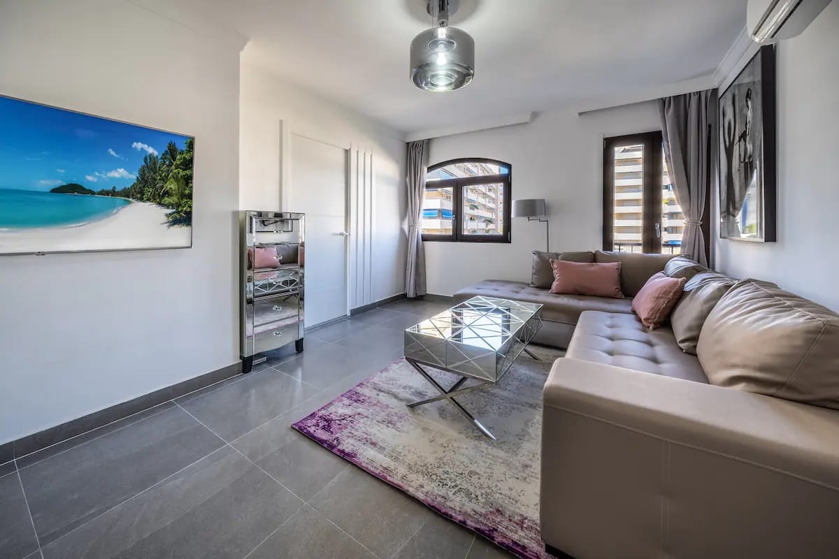 Piso de 2 Dormitorios en venta en Puerto Banús, Marbella