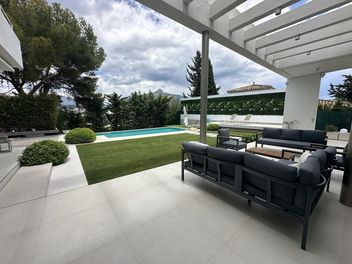 5 спални, 5 бани - Вила Ваканционен наем в Nueva Andalucia, Marbella