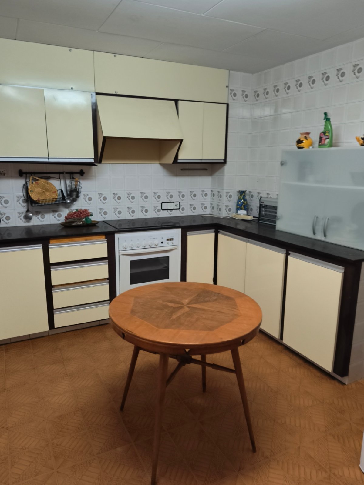 Piso de 5 Dormitorios en venta en Carcaixent
