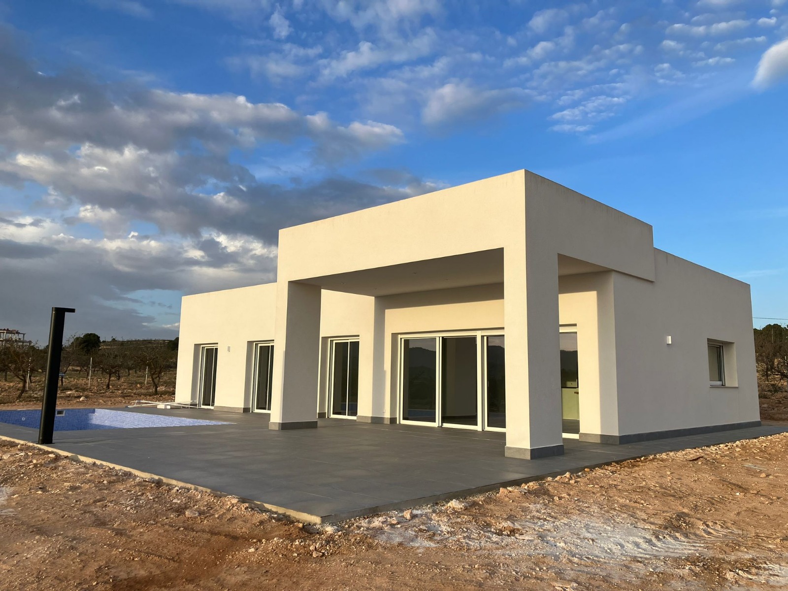 3 спални, 2 бани - Вила за продажба в Pinoso