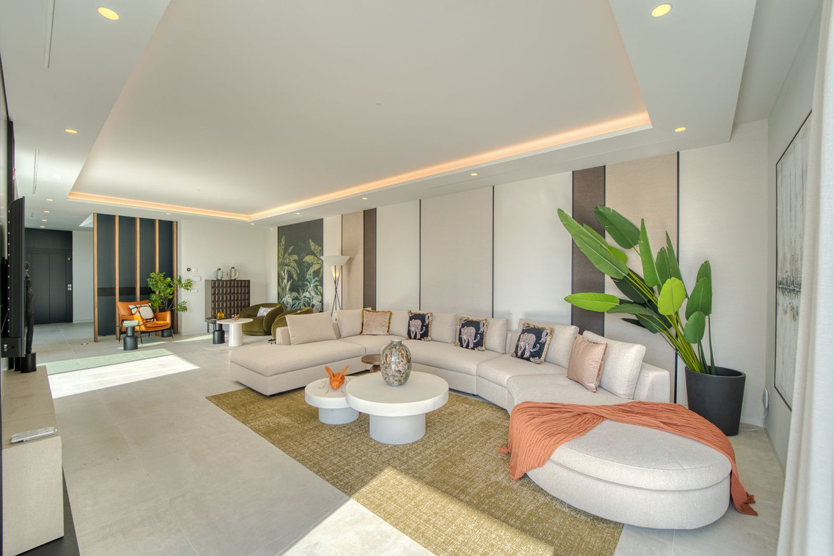 Casa de 6 Dormitorios en venta en Bel-Air