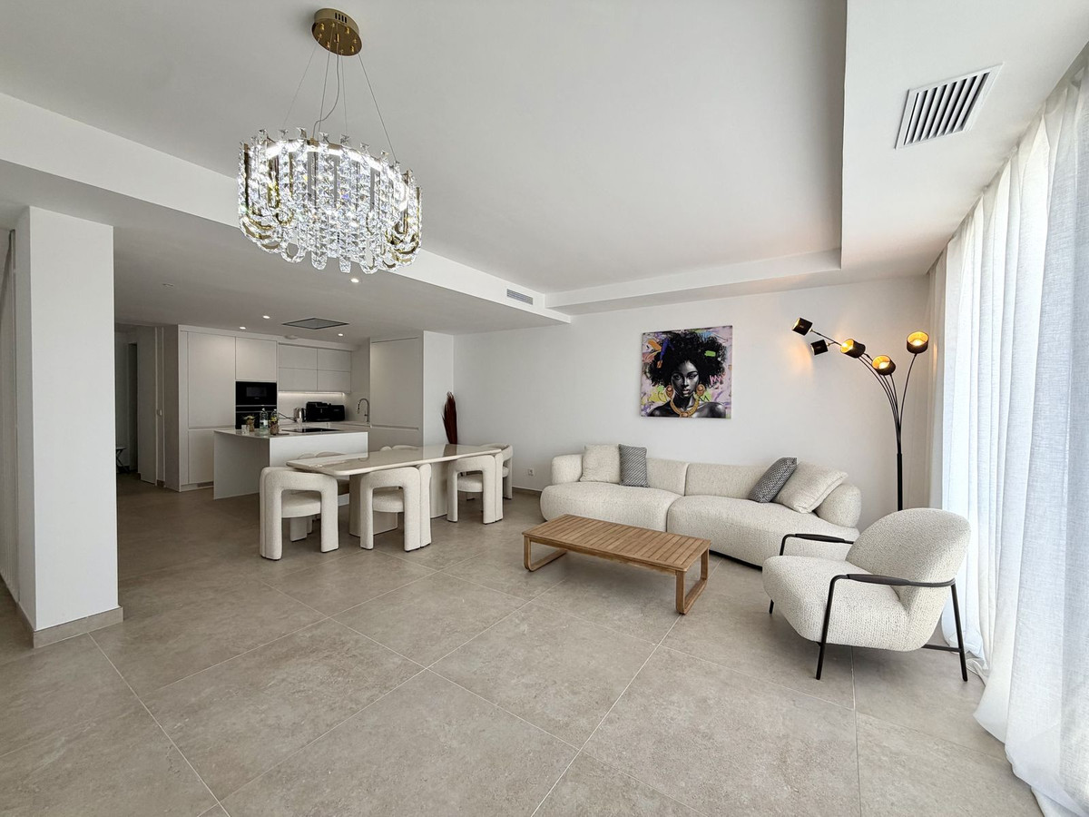 4 спални - Пентхаус под наем в New Golden Mile, Estepona