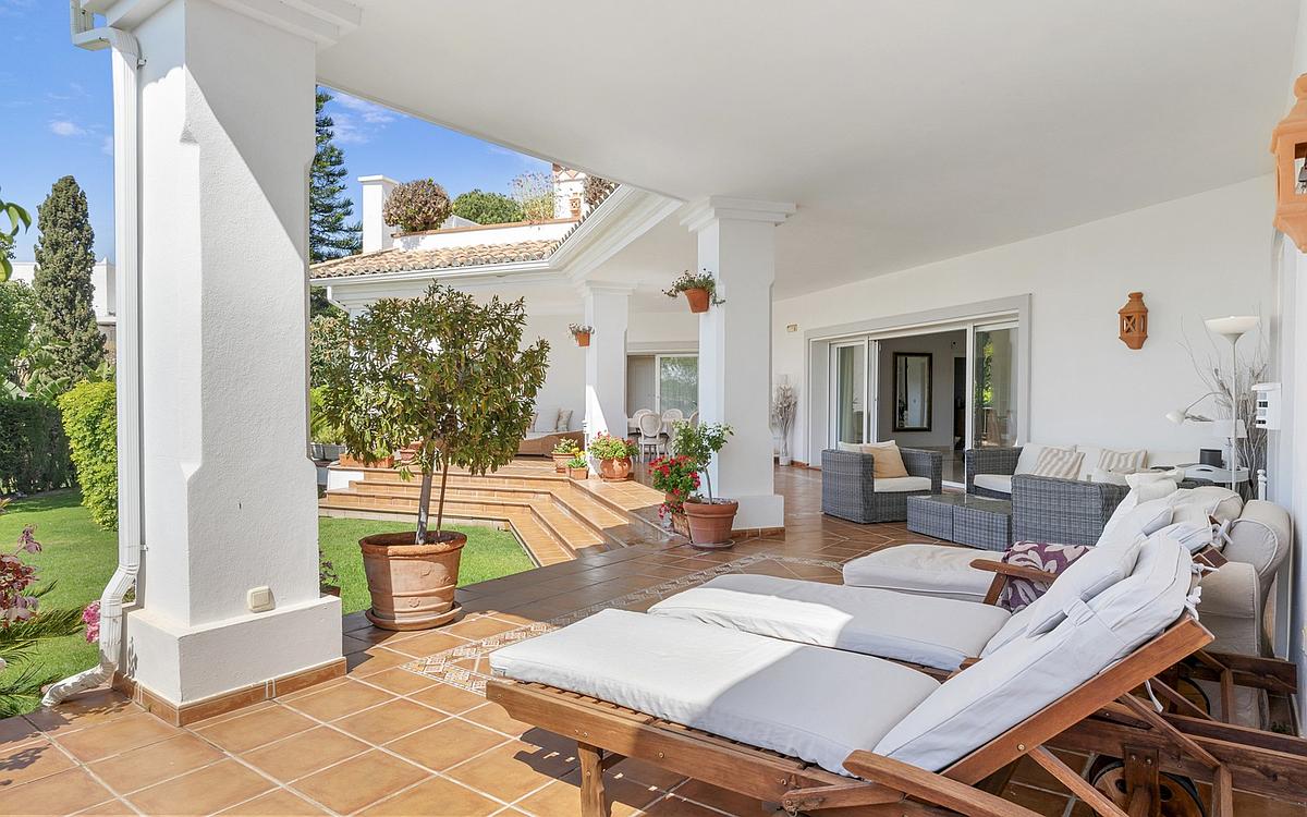 Casa de 6 Dormitorios en venta en Benahavís