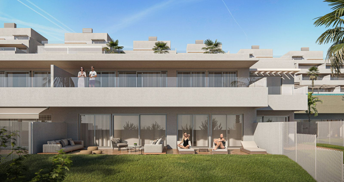 Piso de 2 Dormitorios y 2 Baños en venta en Estepona