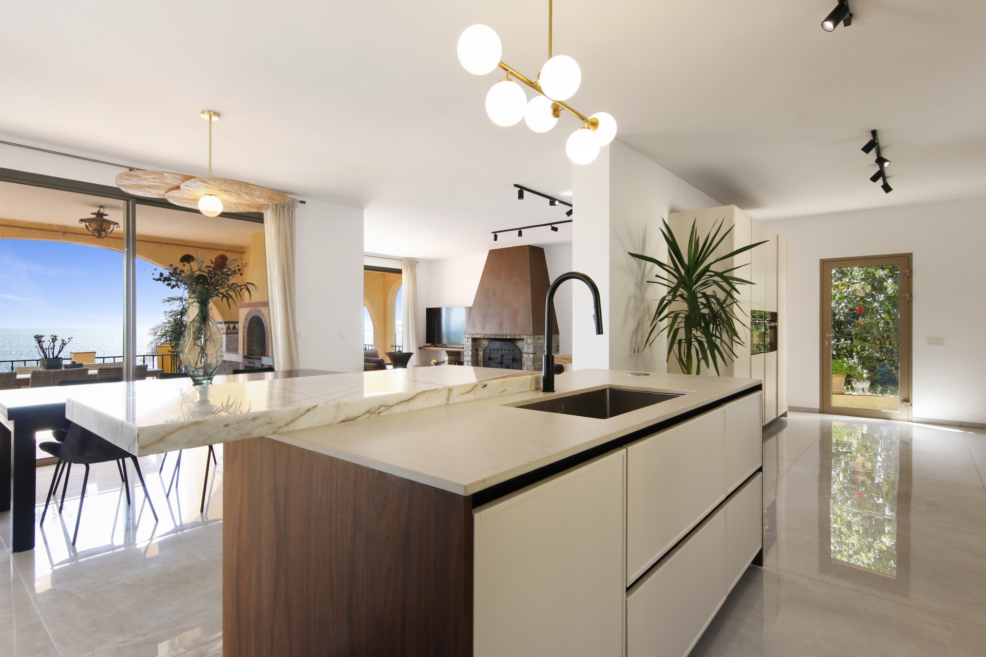 Casa de 7 Dormitorios y 6 Baños en venta en Casares