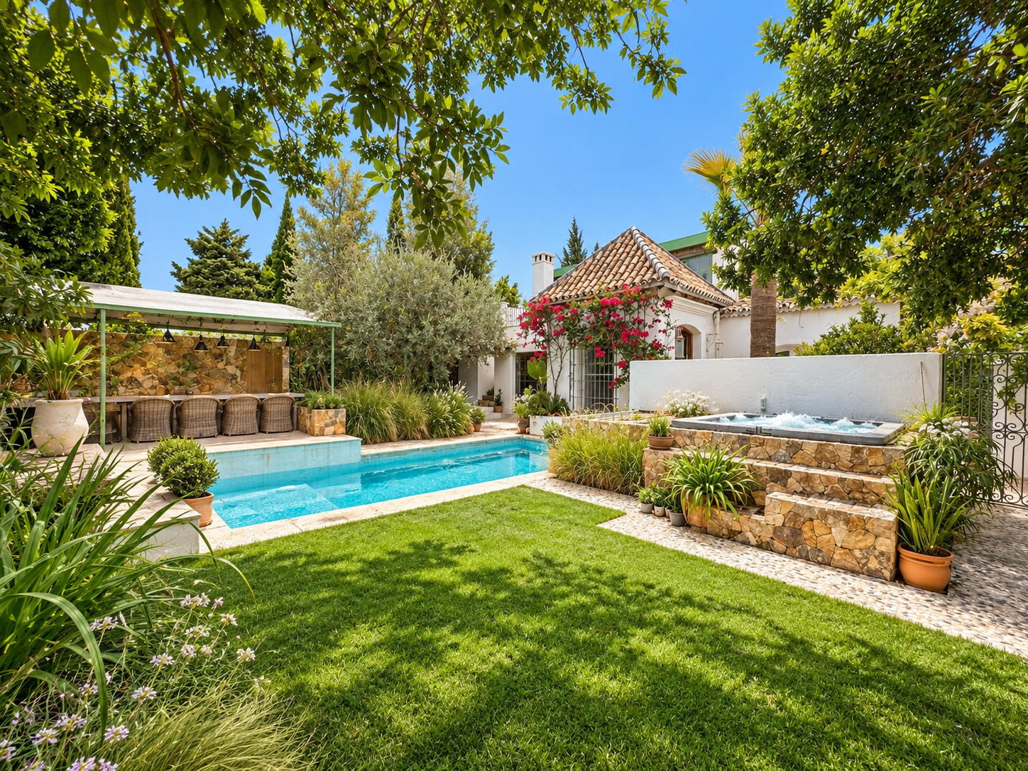 5 кровать Вилла для продажи в Rio Real, Marbella