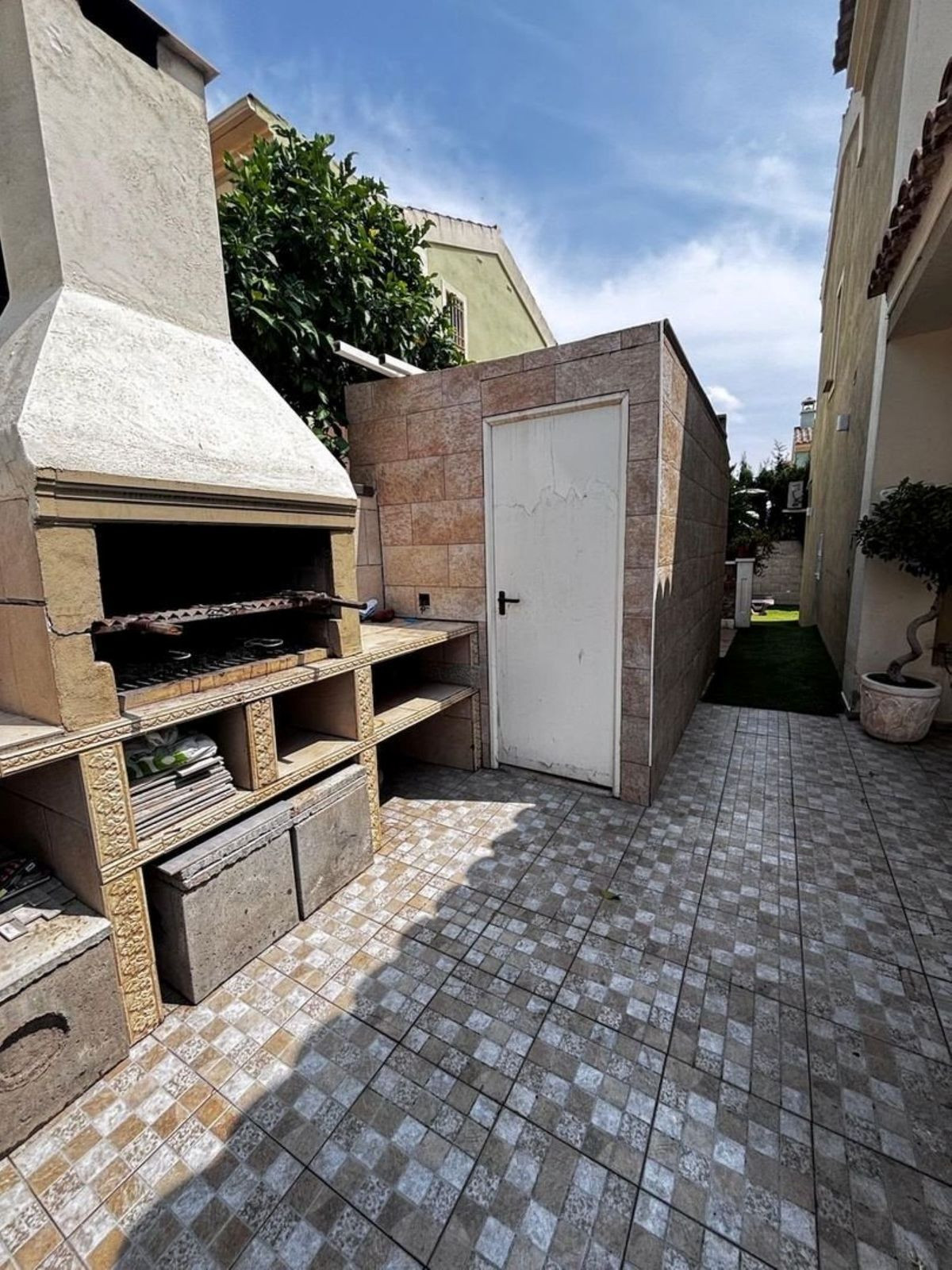 Casa Adosada de 4 Dormitorios en venta en Campanillas, Málaga