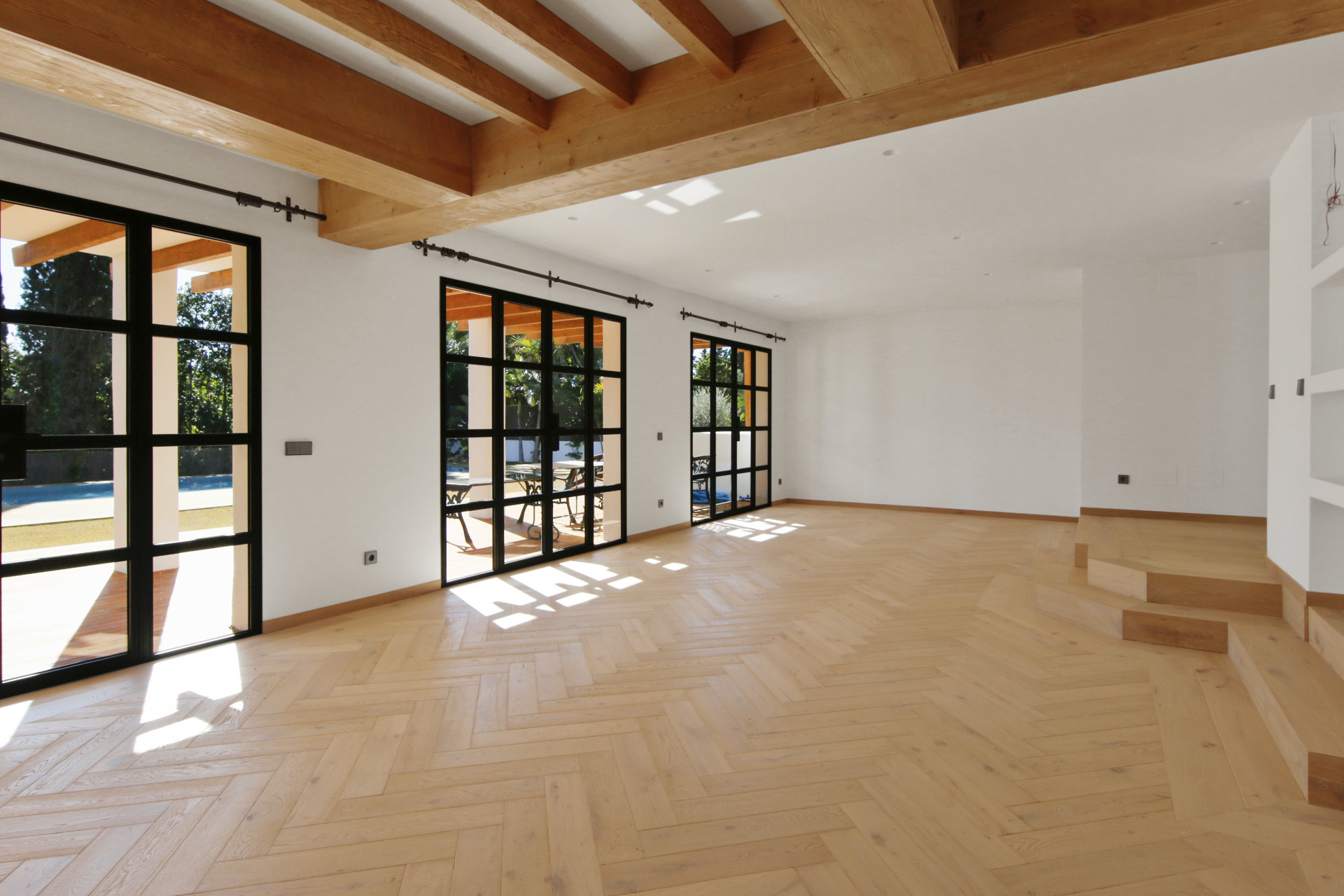 Casa de 5 Dormitorios y 5 Baños en venta en Nagüeles, Marbella