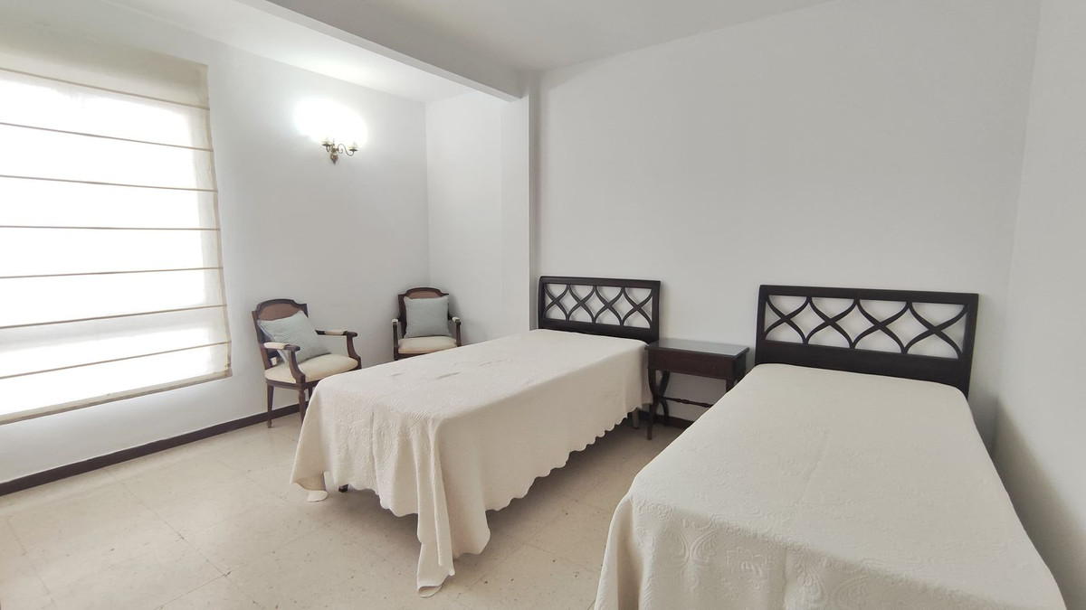 Piso de 4 Dormitorios en venta en Marbella