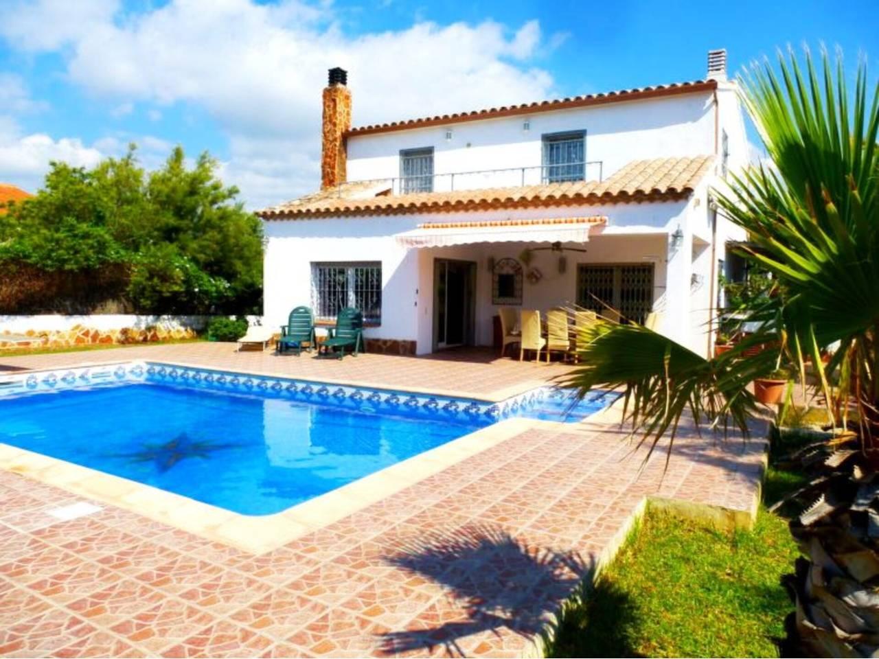 5 Bed - Townhouse Holiday Rental in L'Ametlla de Mar