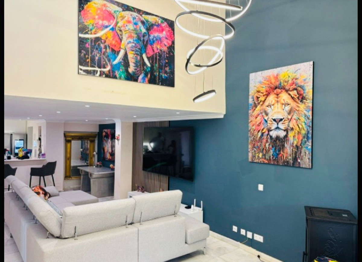 Casa de 4 Dormitorios y 2 Baños en alquiler vacacional en Marbella