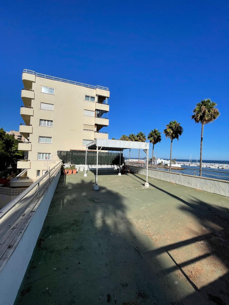 Piso de 4 Dormitorios en venta en Marbella