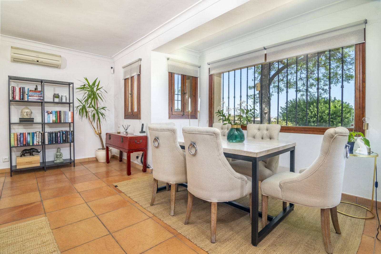 Casa de 3 Dormitorios y 2 Baños en venta en Benahavís