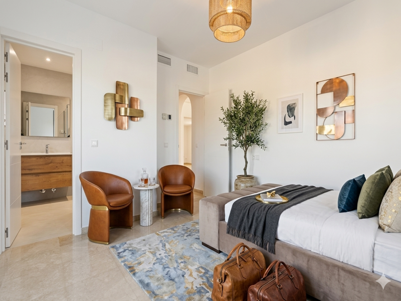 Casa de 5 Dormitorios y 5 Baños en venta en El Rosario, Marbella