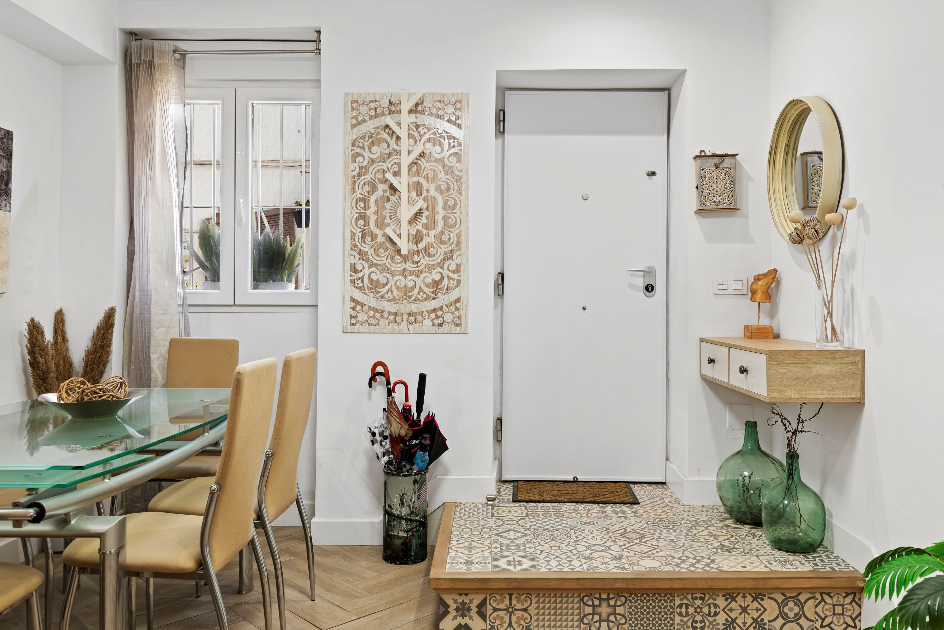Casa de 4 Dormitorios en venta en La Alqueria, Estepona